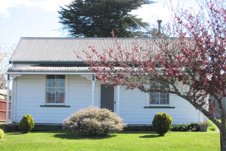 Photo of property in 151 Hakanoa Street, Huntly, 3700