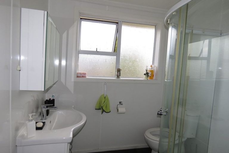 Photo of property in 18 Lyon Street, Glengarry, Invercargill, 9810