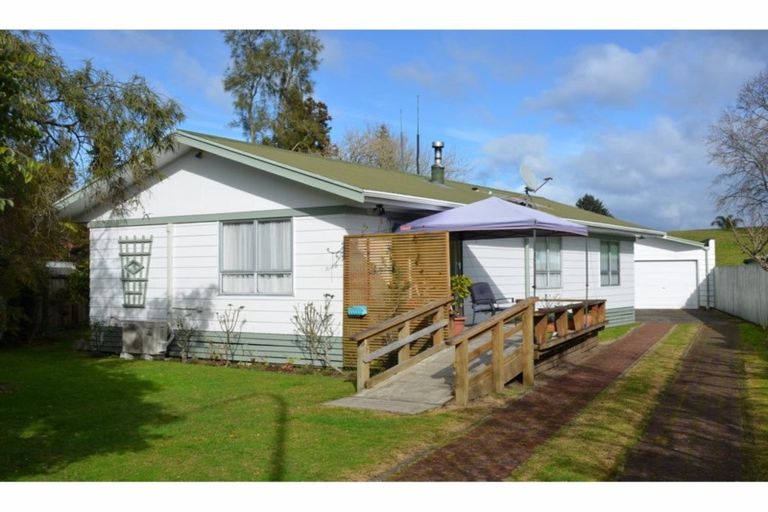Photo of property in 12 Blundell Avenue, Kawerau, 3127