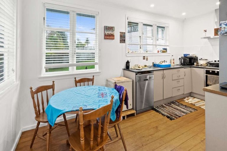 Photo of property in 40 Bell Road, Western Heights, Rotorua, 3015