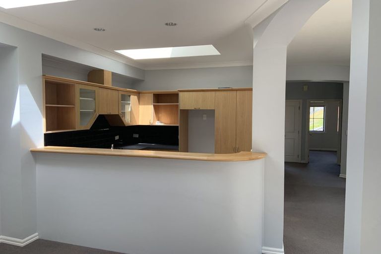 Photo of property in 16a Corsham Grove, Churton Park, Wellington, 6037