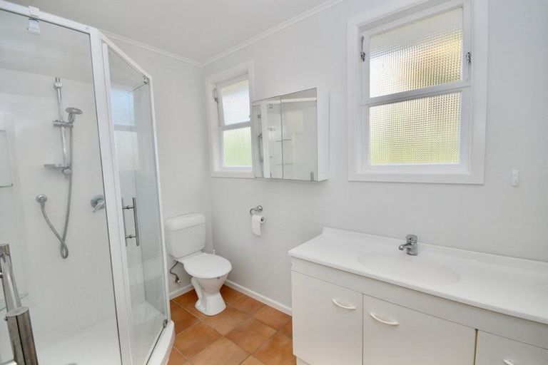 Photo of property in 38a Quebec Road, Milford, Auckland, 0620