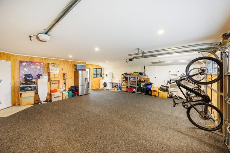 Photo of property in 27 Titoki Street, Palmerston North, 4414