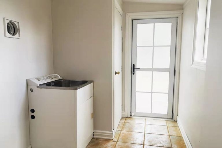 Photo of property in 141 Park Estate Road, Rosehill, Papakura, 2113