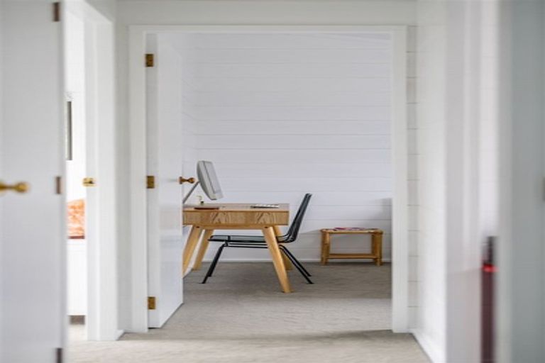 Photo of property in 88 Doves Bay Road, Kerikeri, 0294