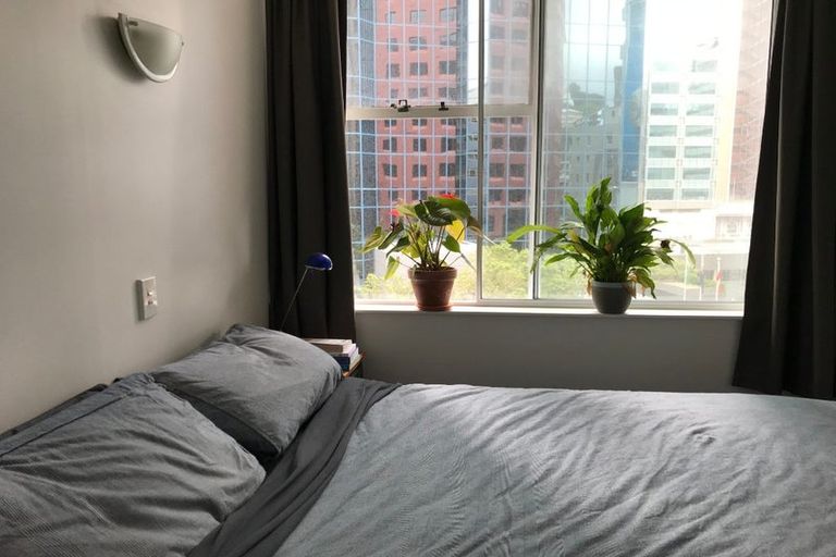 Photo of property in Terrace Tower Apartments, 3a/126 The Terrace, Wellington Central, Wellington, 6011