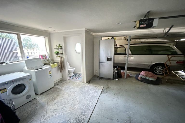 Photo of property in 29a Auld Street, Torbay, Auckland, 0630