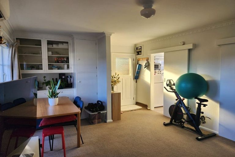 Photo of property in 14 Tomes Road, St Albans, Christchurch, 8052