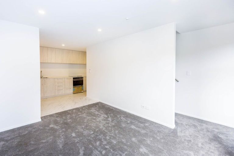 Photo of property in 9/10 Rainey Grove, Taita, Lower Hutt, 5011