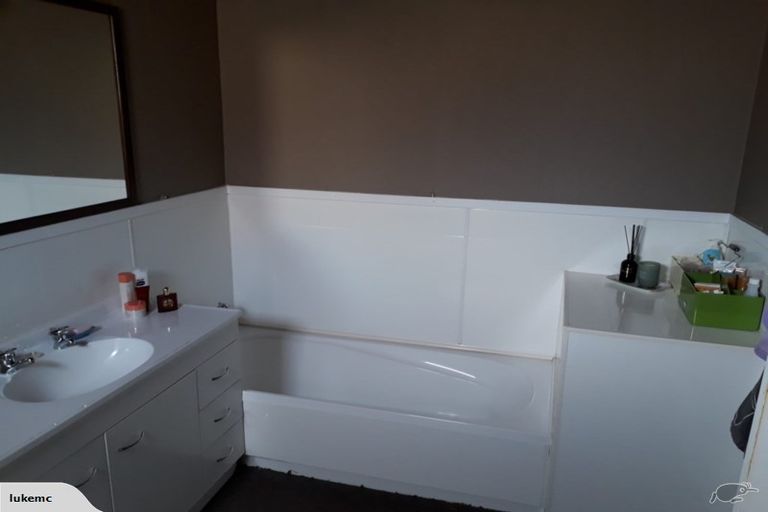 Photo of property in 53 Fulton Street, Gladstone, Invercargill, 9810