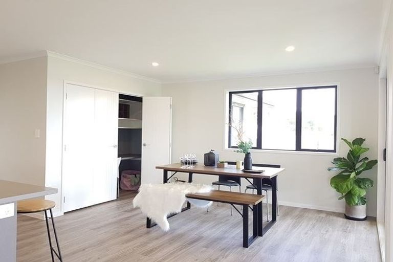 Photo of property in 3 Te Aparangi Crescent, Papakura, 2582