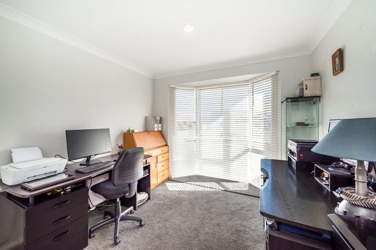 Photo of property in St Lukes Close, 41d Pehi Kupa Street, Waikanae, 5036