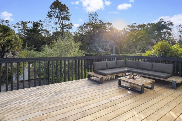 Photo of property in 69 Pine Avenue, Henderson, Auckland, 0612