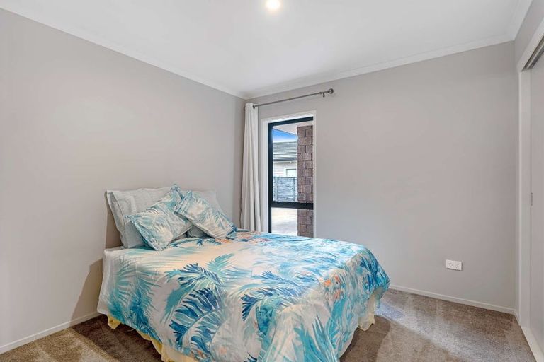 Photo of property in 12 Kelly Place, Whitianga, 3510