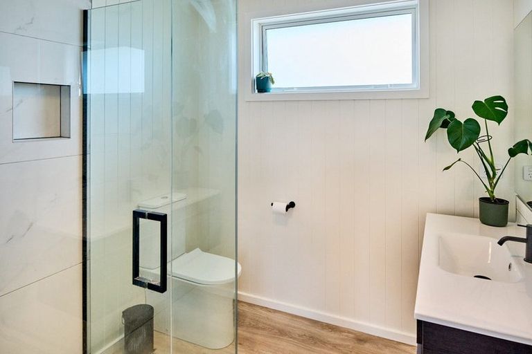 Photo of property in 10 Topsail Way, Whitby, Porirua, 5024