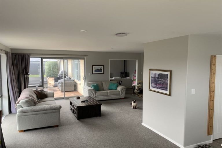 Photo of property in 14 Park Lane, Rolleston, 7614