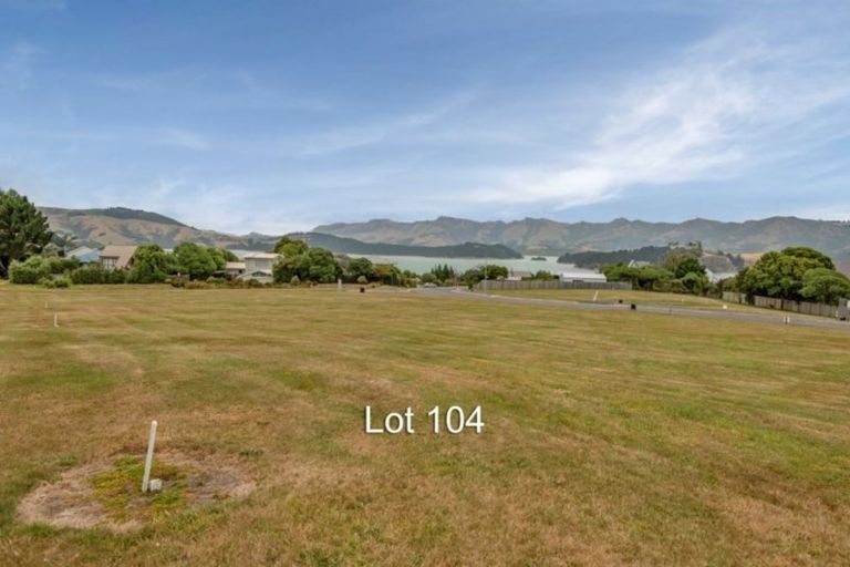 Photo of property in 19 Muriwai Drive, Diamond Harbour, 8971