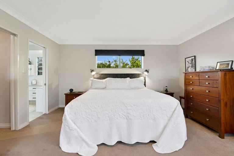 Photo of property in 12 Sandhurst Drive, Papamoa Beach, Papamoa, 3118