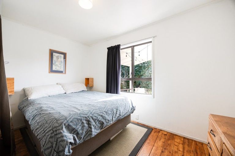 Photo of property in 44 Mcintyre Road, Mangere Bridge, Auckland, 2022