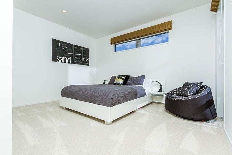 Photo of property in 117 Churchill Road, Rothesay Bay, Auckland, 0630