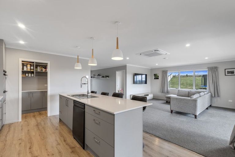 Photo of property in 6 Vineyard Road, Te Kauwhata, 3782