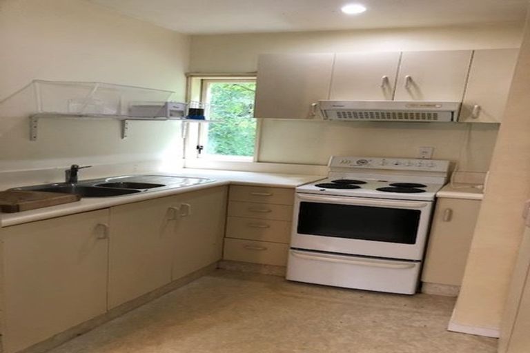 Photo of property in 83 Hatton Street, Karori, Wellington, 6012