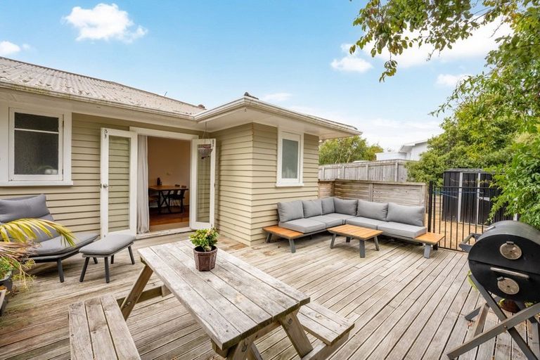 Photo of property in 18 Titoki Road, Raumati Beach, Paraparaumu, 5032
