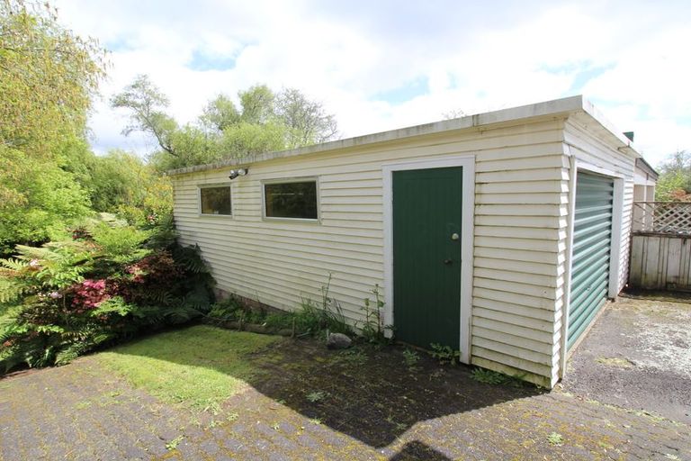 Photo of property in 90 Pandora Avenue, Sunnybrook, Rotorua, 3015