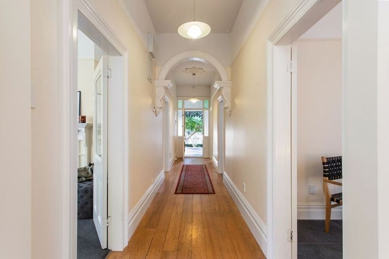 Photo of property in 121 Champion Street, Edgeware, Christchurch, 8013