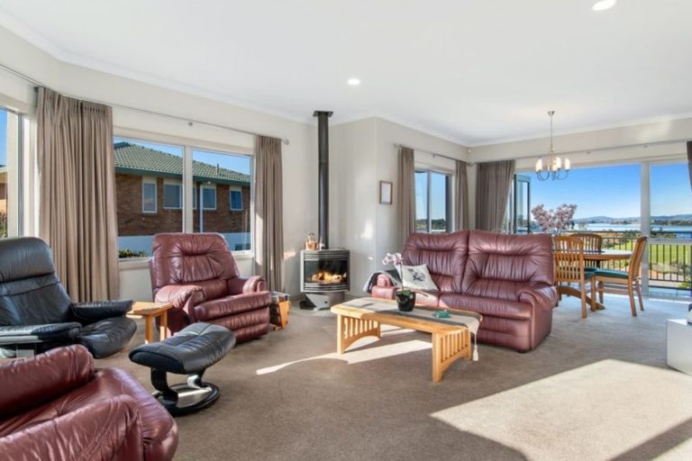 Photo of property in 55 Hamurana Road, Omokoroa, 3114