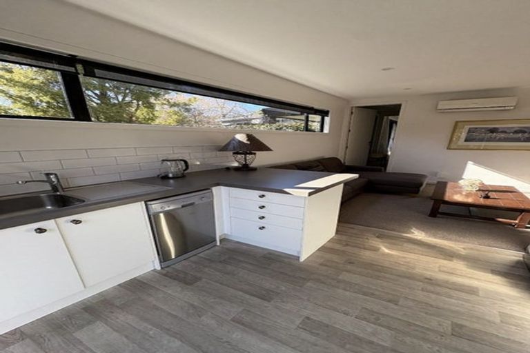 Photo of property in 9 Margaret Avenue, Havelock North, 4130