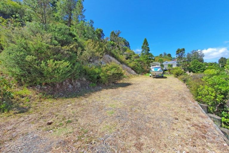 Photo of property in 1a Motuhoa Road, Tairua, 3508