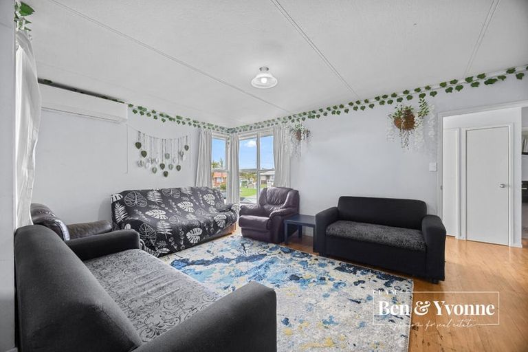 Photo of property in 85 Blake Road, Mangere East, Auckland, 2024