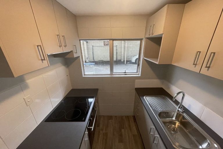 Photo of property in 2/20 Atkinson Avenue, Otahuhu, Auckland, 1062