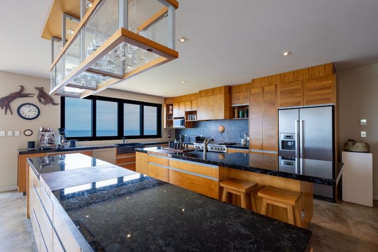 Photo of property in 201 Te Maire Road, Te Kopuru, 0371