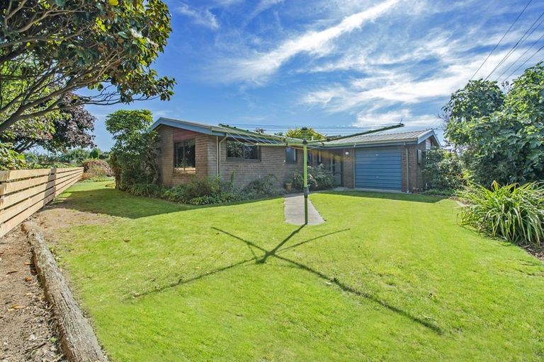 Photo of property in 43 Mclaughlins Road, Darfield, 7510