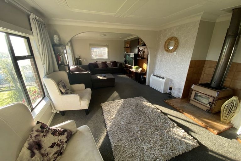 Photo of property in 84 Gladstone Road North, Mosgiel, 9024