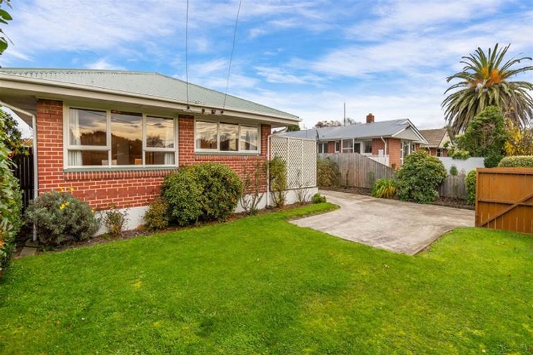 Photo of property in 299 Wairakei Road, Bryndwr, Christchurch, 8053