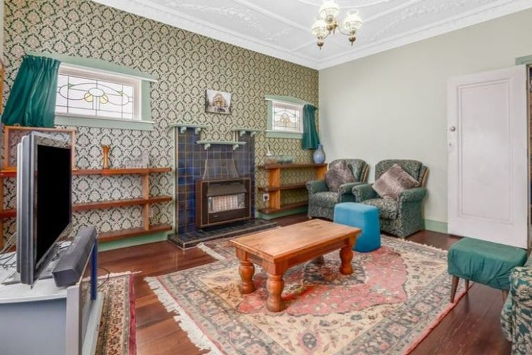 Photo of property in 21 Cudby Street, Woburn, Lower Hutt, 5011