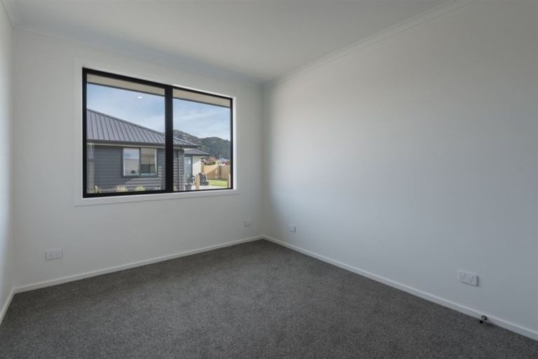 Photo of property in 12 Hebbard Court, Albert Town, Wanaka, 9305