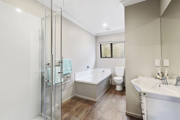 Photo of property in 18 Moonsail Drive, Whitby, Porirua, 5024