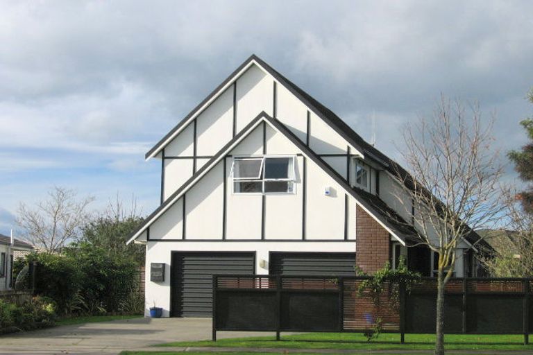 Photo of property in 38 Endeavour Avenue, Flagstaff, Hamilton, 3210