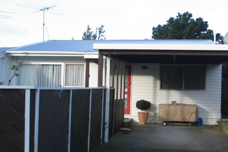 Photo of property in 19b Caesars Place, Churton Park, Wellington, 6037