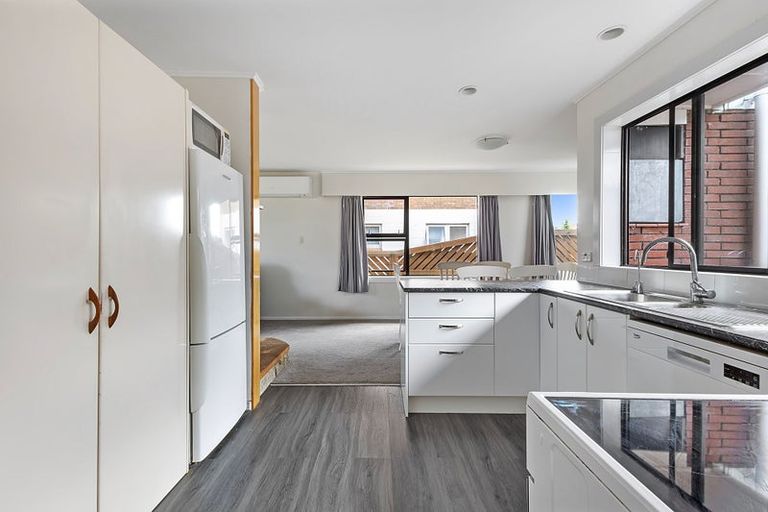 Photo of property in 61 College Road, Edgecumbe, 3120