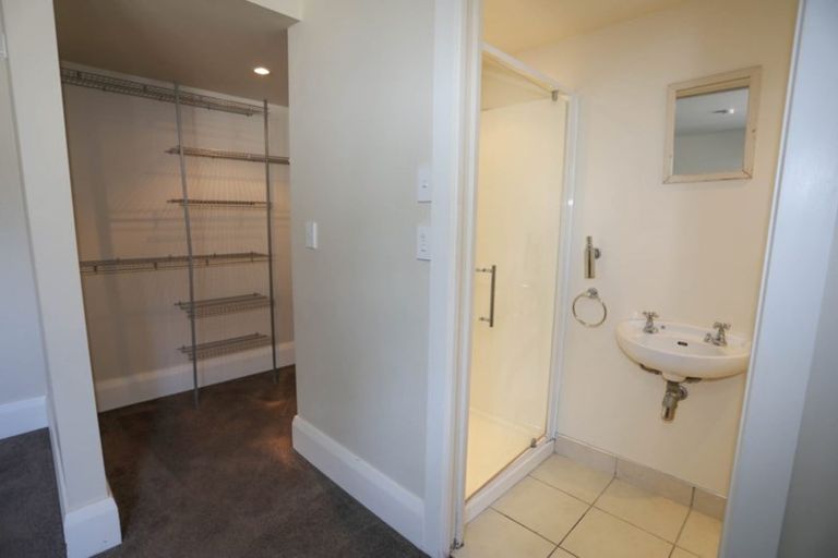 Photo of property in 184 Springfield Road, St Albans, Christchurch, 8014