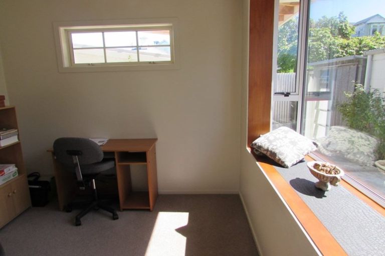 Photo of property in 9 Mary Street, Gore, 9710