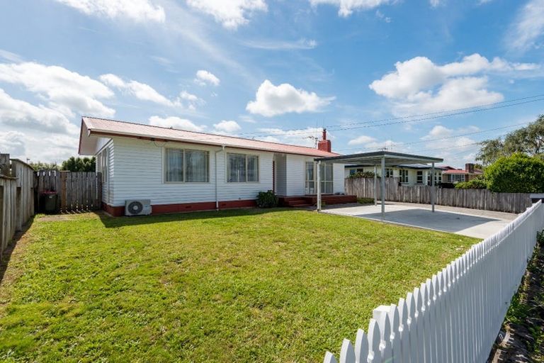 Photo of property in 24 Dalesford Street, Silverdale, Hamilton, 3216