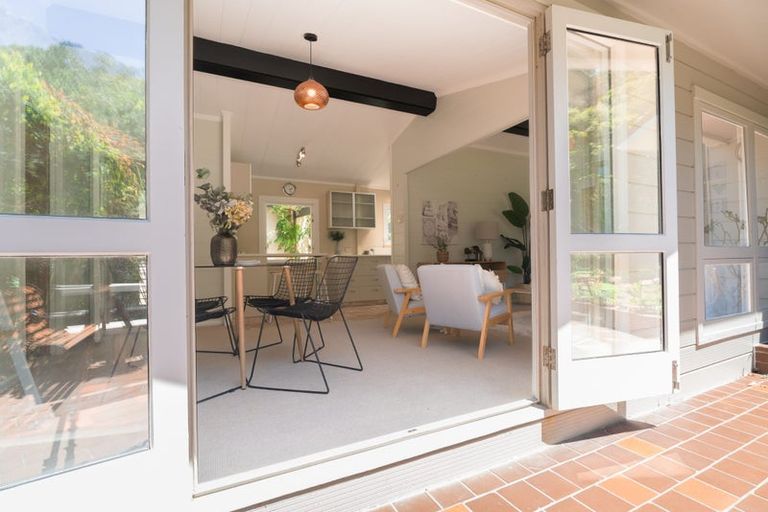 Photo of property in 28a Whanake Street, Titahi Bay, Porirua, 5022