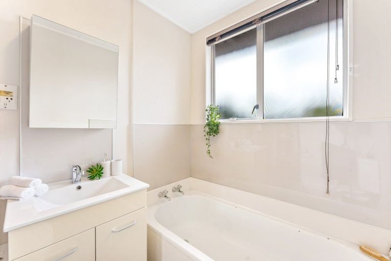 Photo of property in 3/8 Tawai Street, Trentham, Upper Hutt, 5018