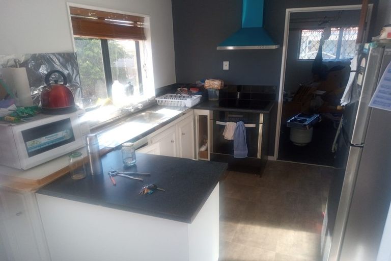 Photo of property in 15a Alma Crescent, Papakura, 2110